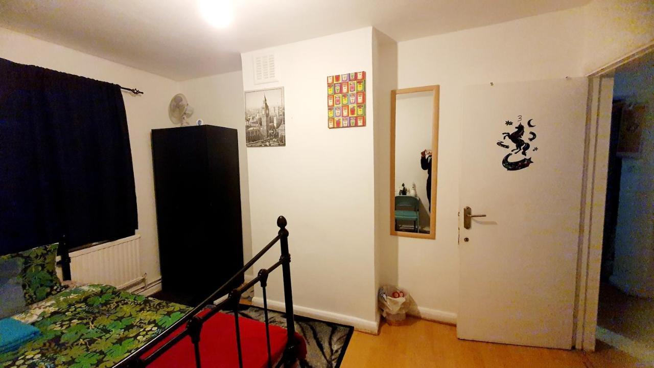 Merciful King Room, In Zone 2-3 Londres Exterior foto